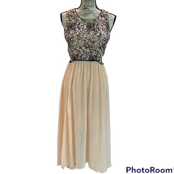 Teen Vogue for Macy's Style Lab Cocktail Dress- Sz MED side cut out Color blush - Picture 8 of 11